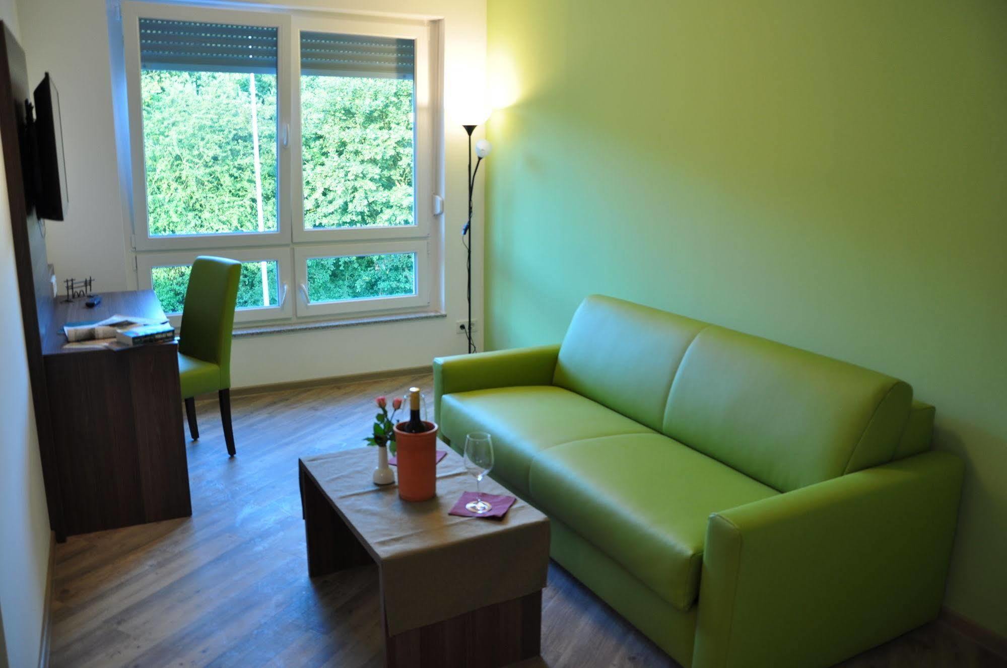 Schroeders Wein-Style-Hotel Трир Экстерьер фото