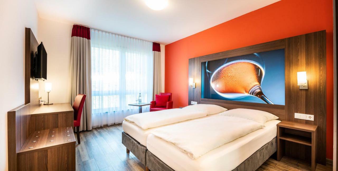 Schroeders Wein-Style-Hotel Трир Номер фото